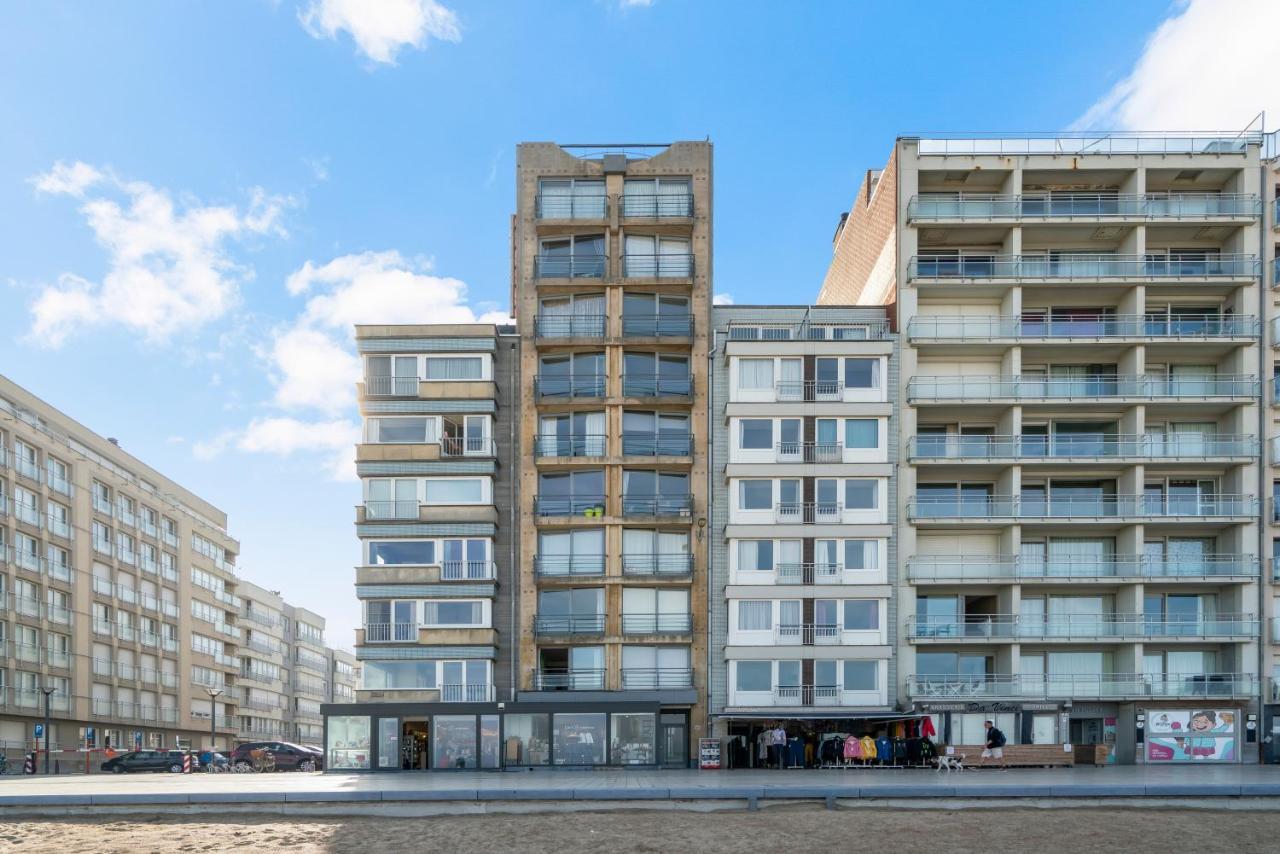 Ferienwohnung Penthouse App Met Imposant & Eindeloos Zeezicht Middelkerke Exterior foto